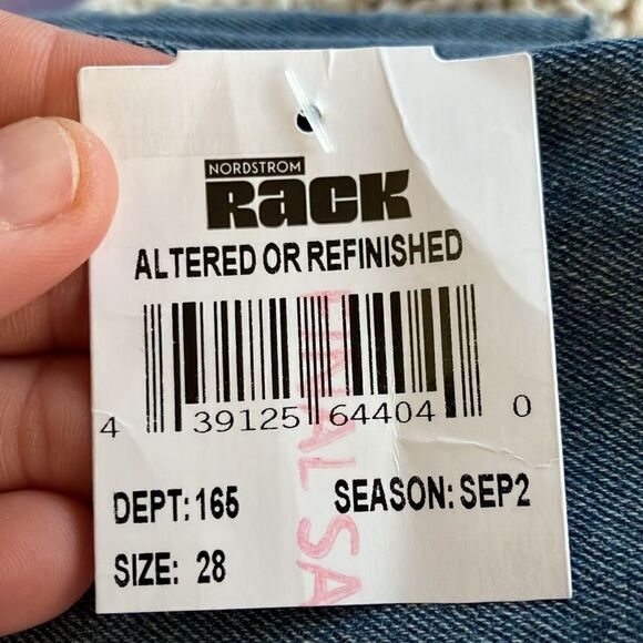 Mother | new with tags | cut off flare jeans | size 28 - Picture 8 of 8